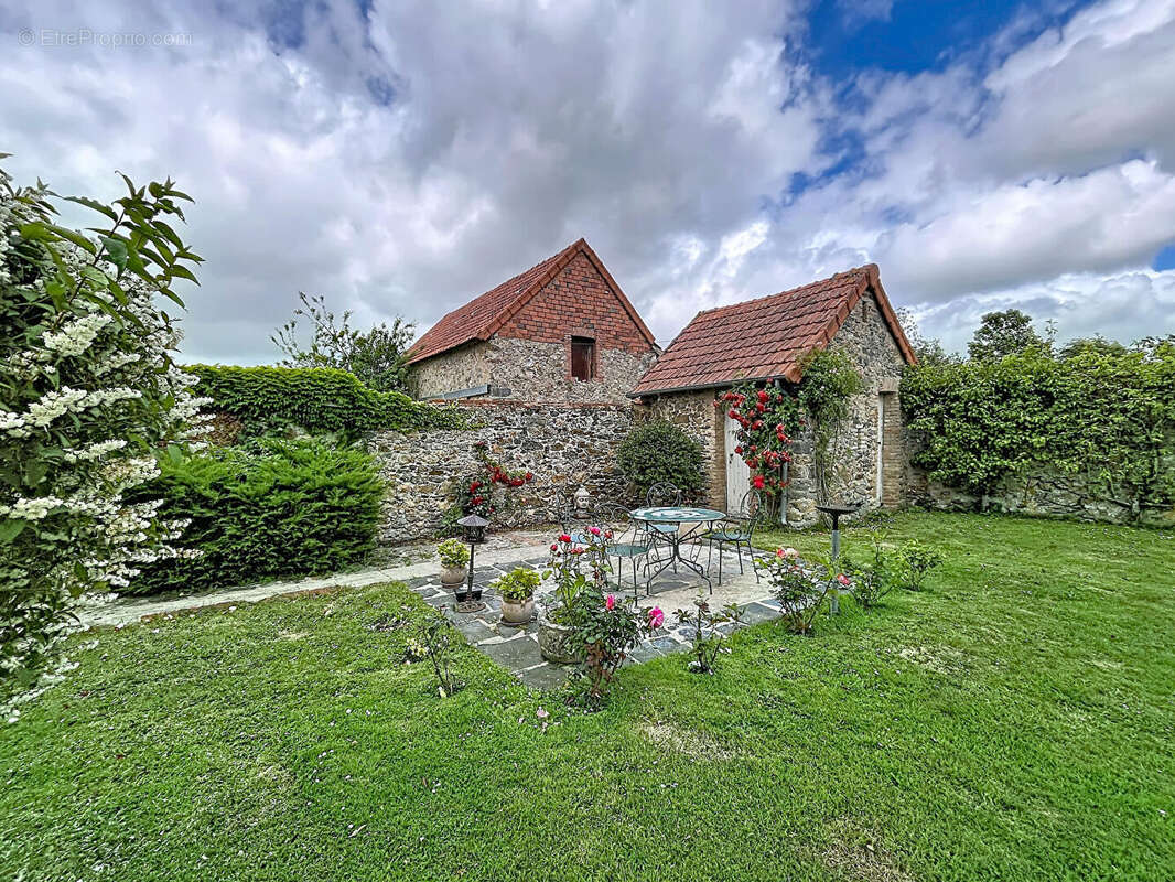Maison à SAINT-JEAN-DE-DAYE