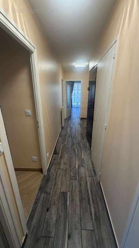 Appartement T3 a vendre a Annemasse Dégagement - Appartement à ANNEMASSE