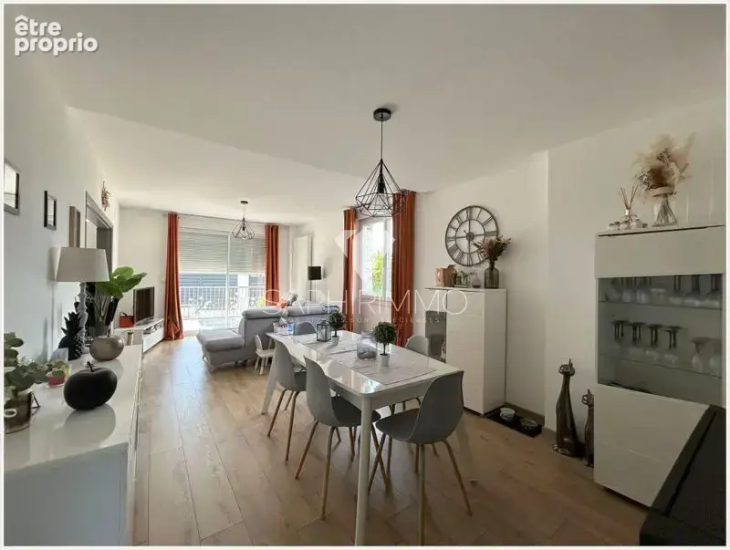 Maison d'habitation 6  pièces 170 m2 - quartier résidentiel de Malemort - photo 15