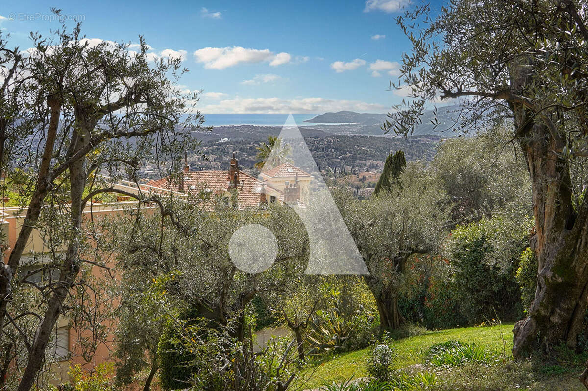 Appartement à GRASSE