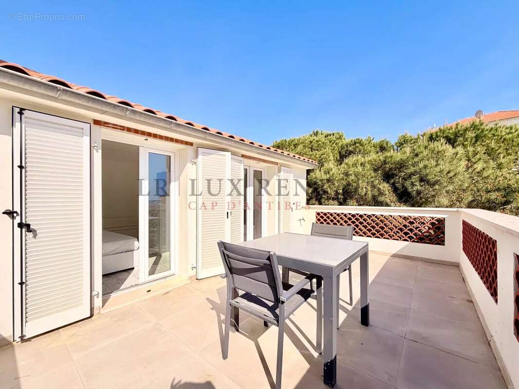 Maison à ANTIBES