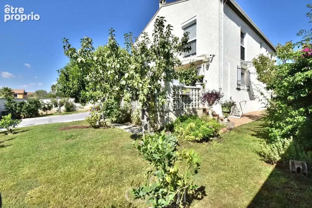 Villa T6 avec garage - photo 17