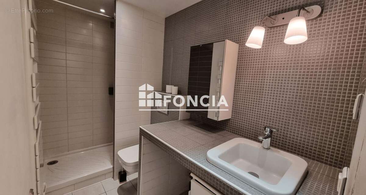 Appartement à BOURG-LA-REINE