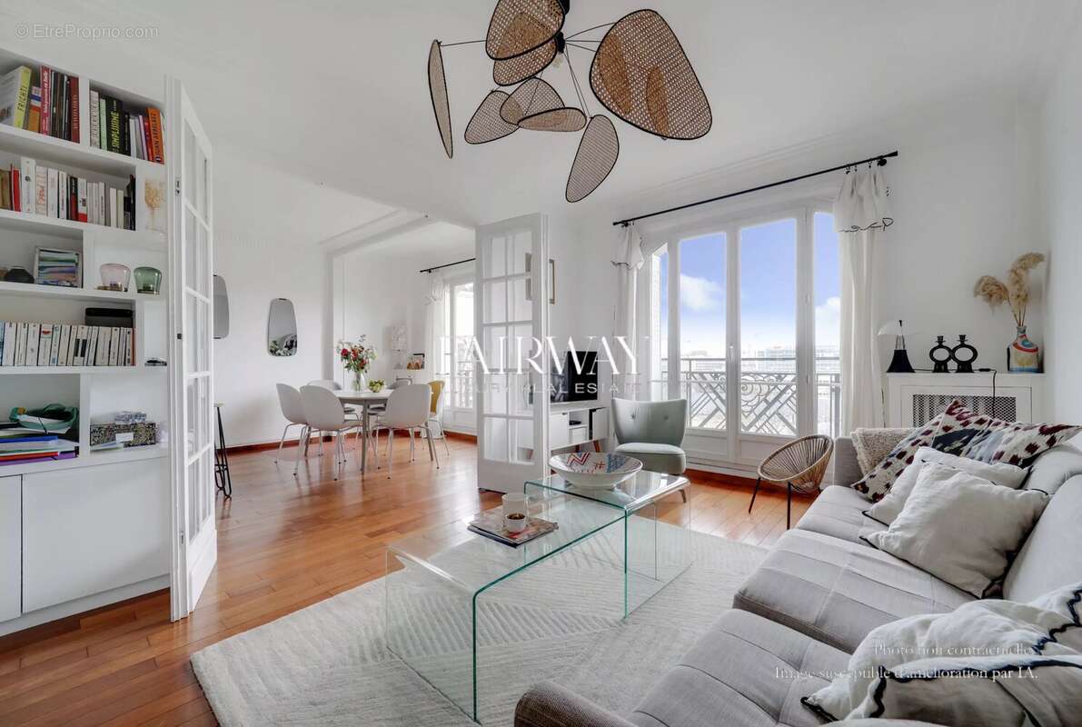 Appartement à PARIS-17E