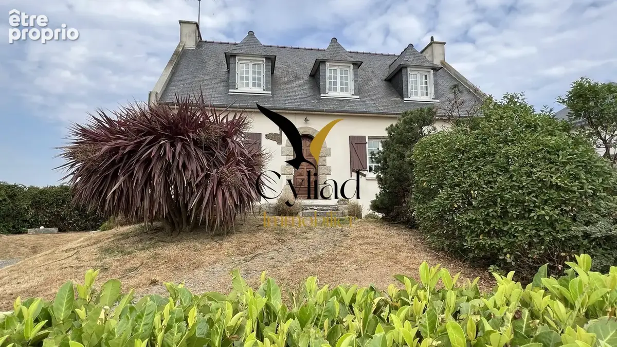 Photo Maison à Saint-Meloir-Des-Ondes au prix de 289 500€