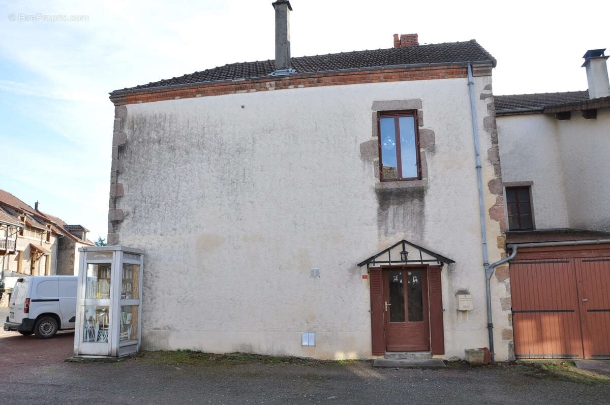 Maison à DROITURIER