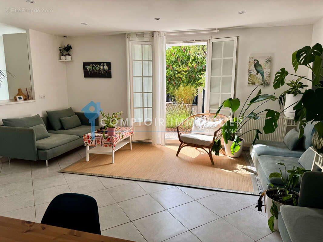 Maison à VILLABE