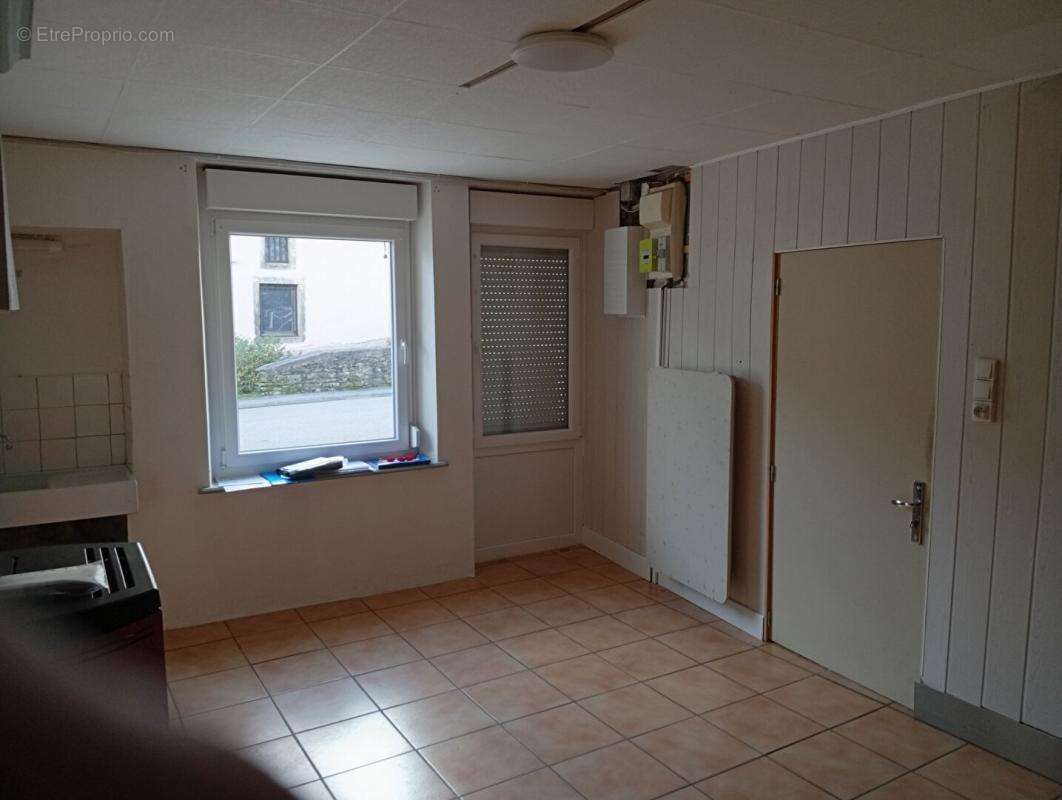 Maison mitoyenne .gruey-les-surance (88240) - photo 8