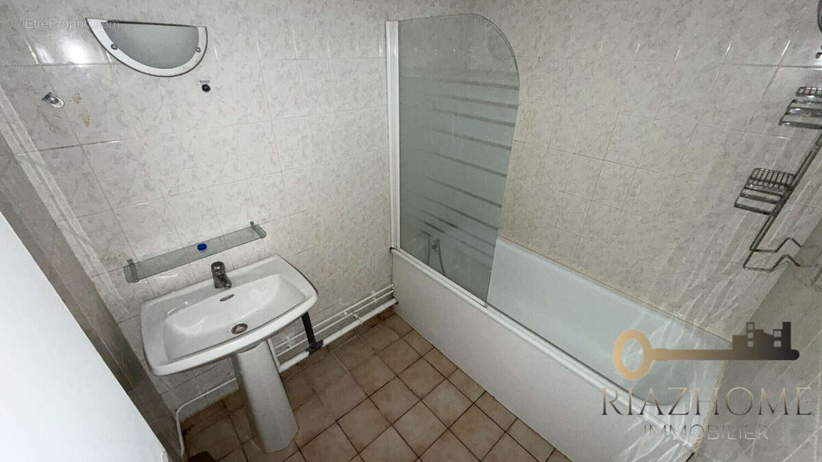 Appartement à LE BOURGET