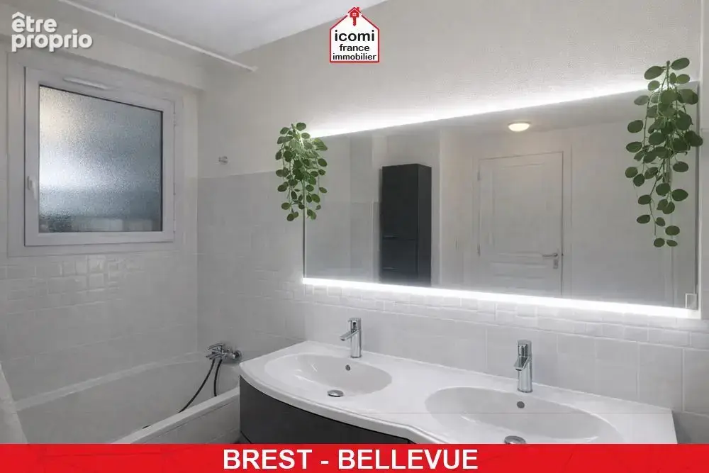 Finistere - brest (29200) - a vendre - appartement 74m² - 3 chambres - balcon - cave - dalle beton - ascenseur - commerces a pro - photo 6