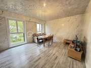 Appartement à SAINT-JEAN-DE-LA-RUELLE