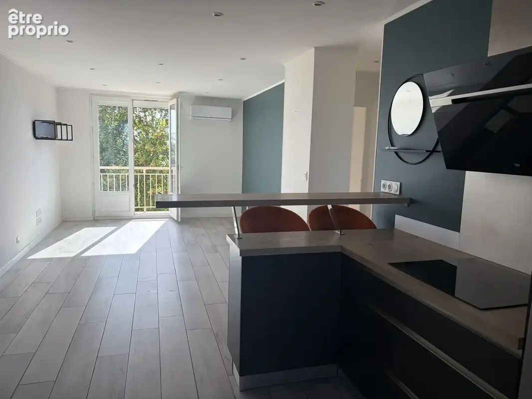 Appartement 3 pièces 56 m² à vendre à Romans-Sur-Isere (26100) - photo 2