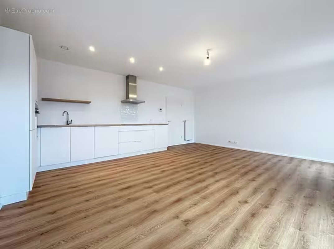 Appartement à NANTERRE