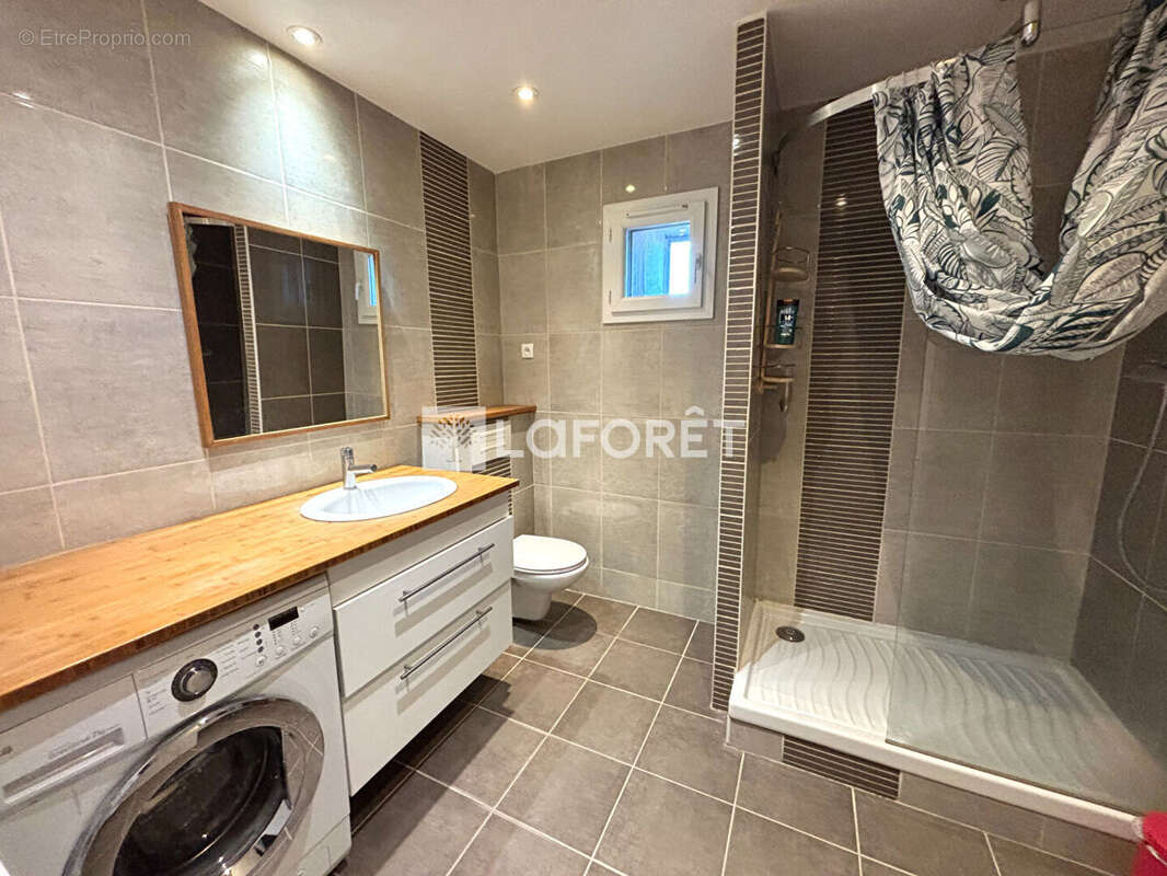 Appartement à GIVORS