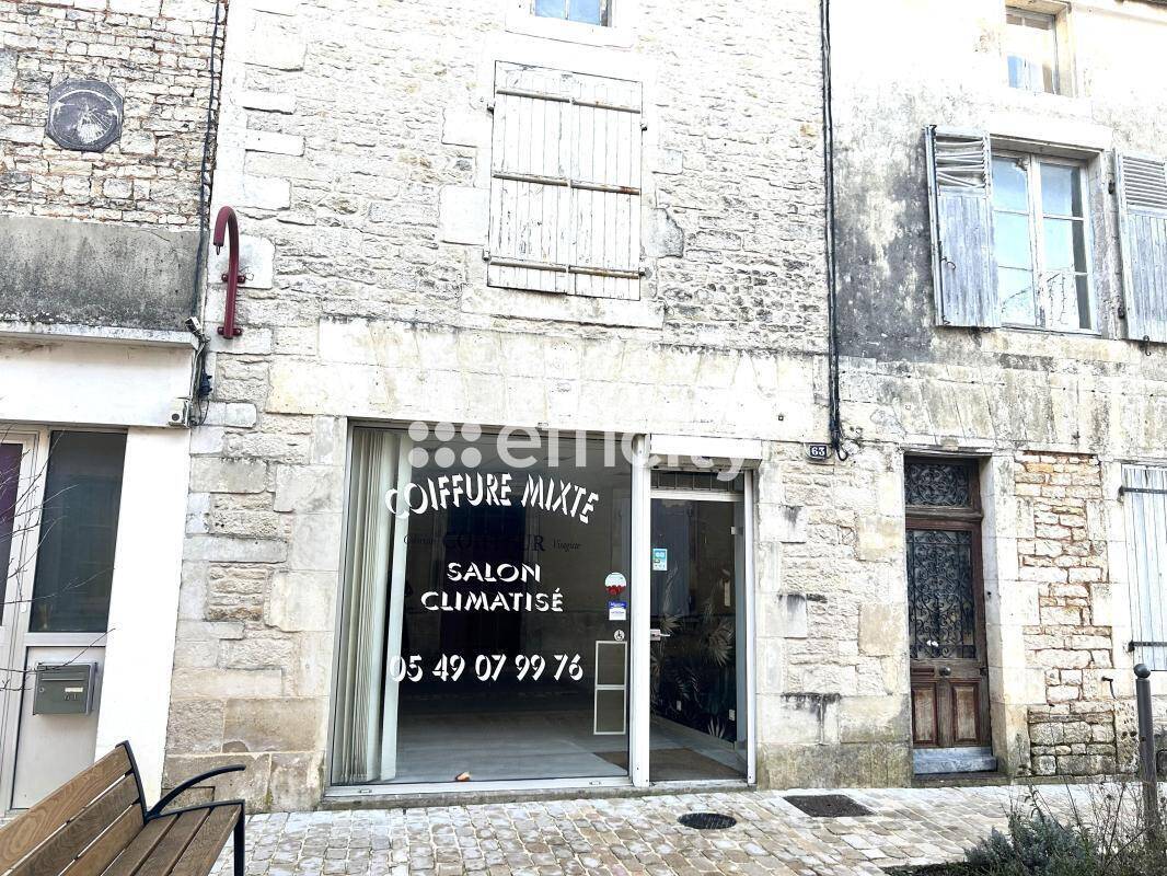 Appartement à SAUZE-VAUSSAIS
