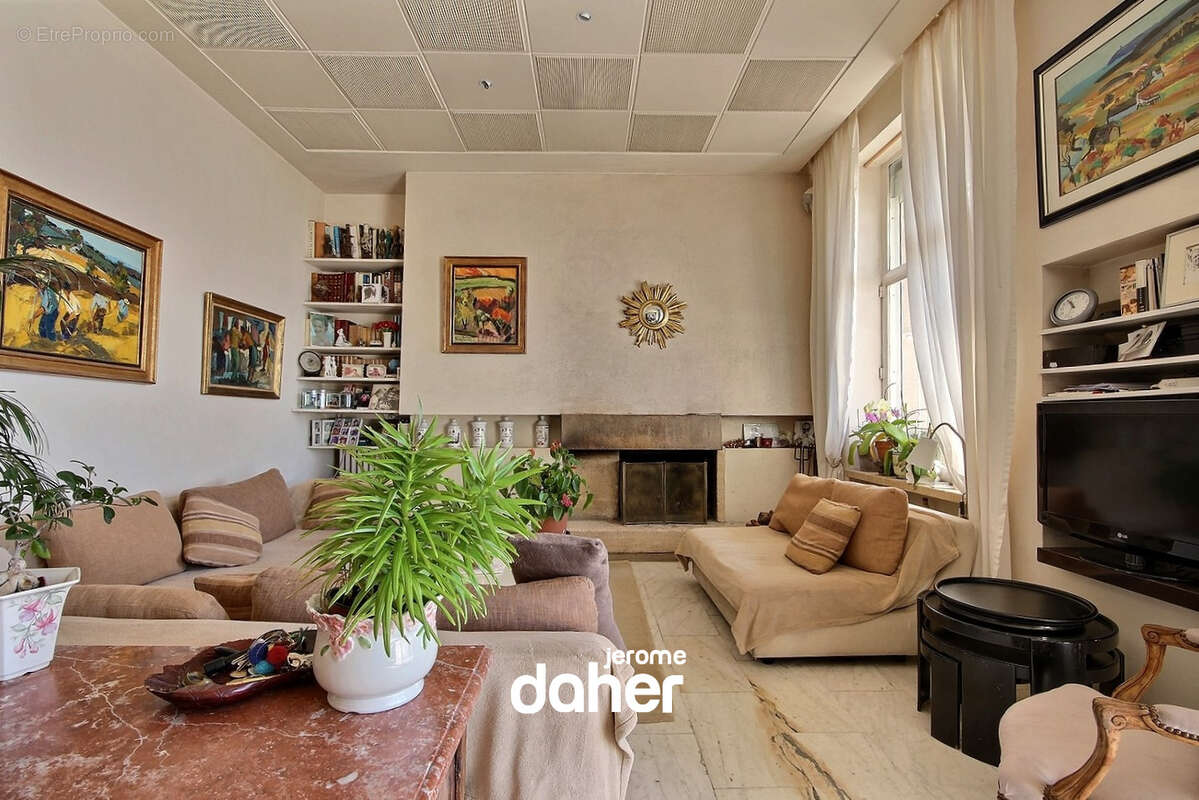 Maison à MARSEILLE-7E