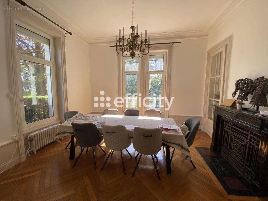 Maison à SAINT-ETIENNE