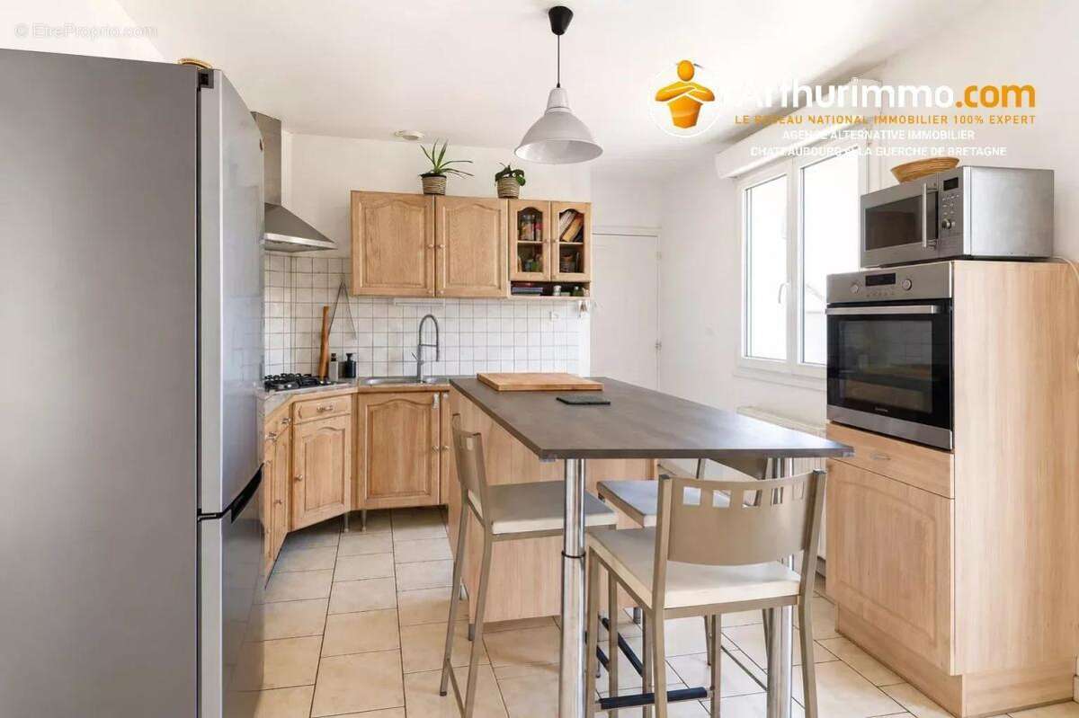 Votre futur cocon familial vous attend à Châteaubourg ! - photo 6