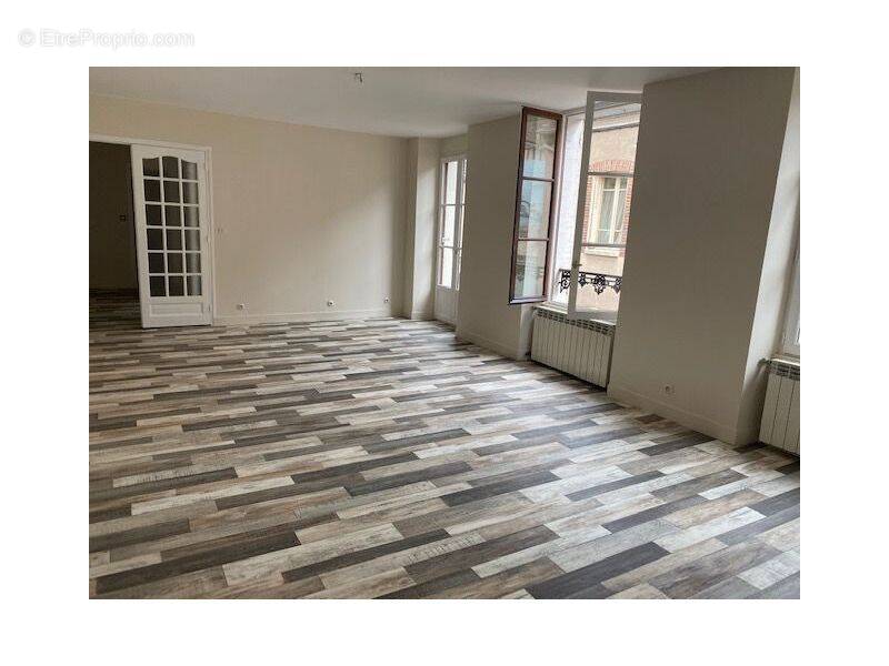 Appartement à SENS