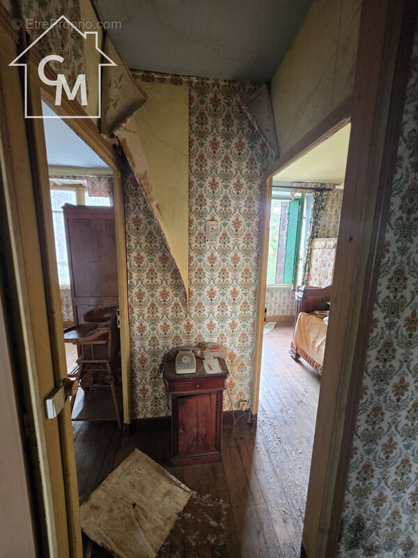 Maison à LESSAC