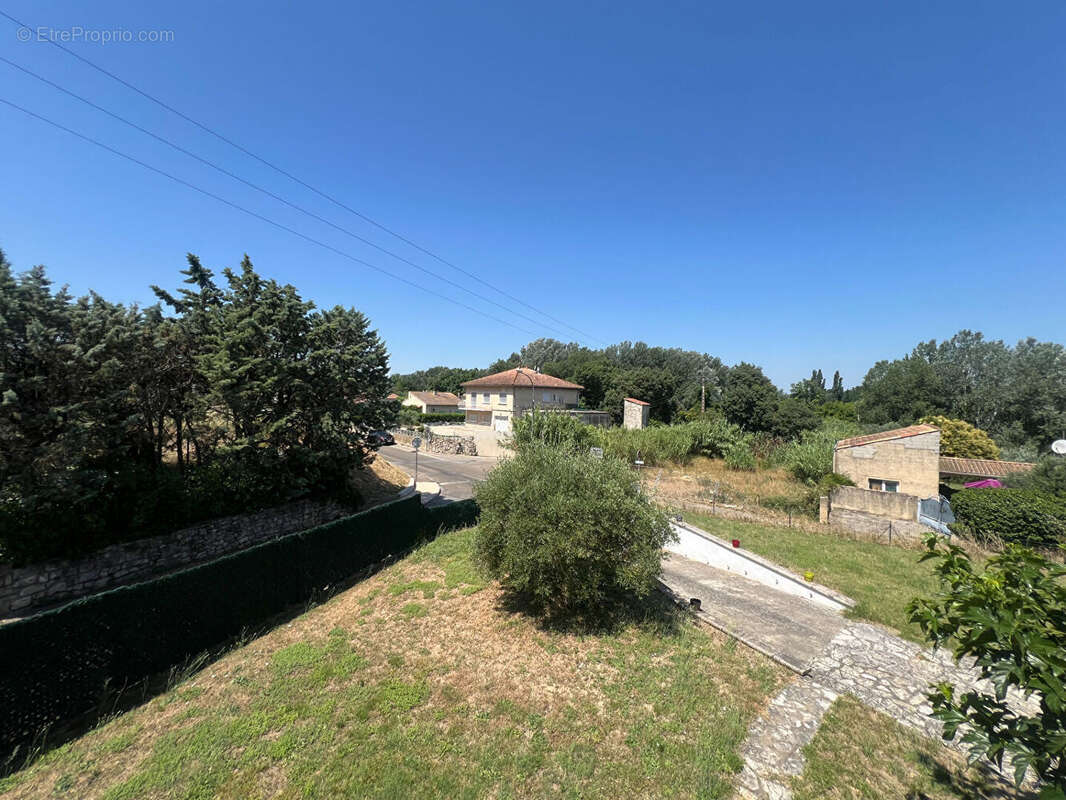 Maison Familiale Montfrin, terrain 940m2 - photo 12