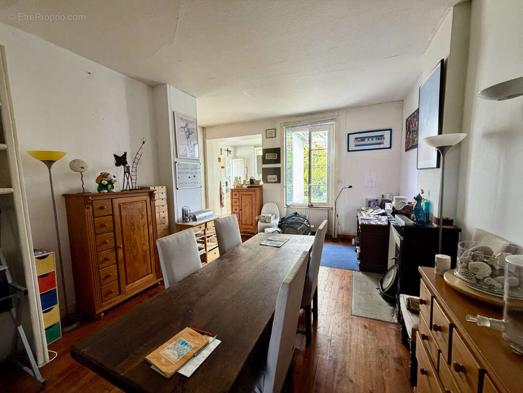 Maison à SAINT-JUST-SAINT-RAMBERT