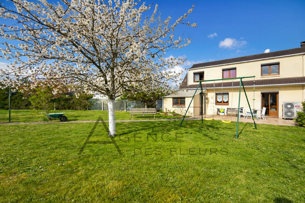 Maison à SAINT-PIERRE-LES-ELBEUF