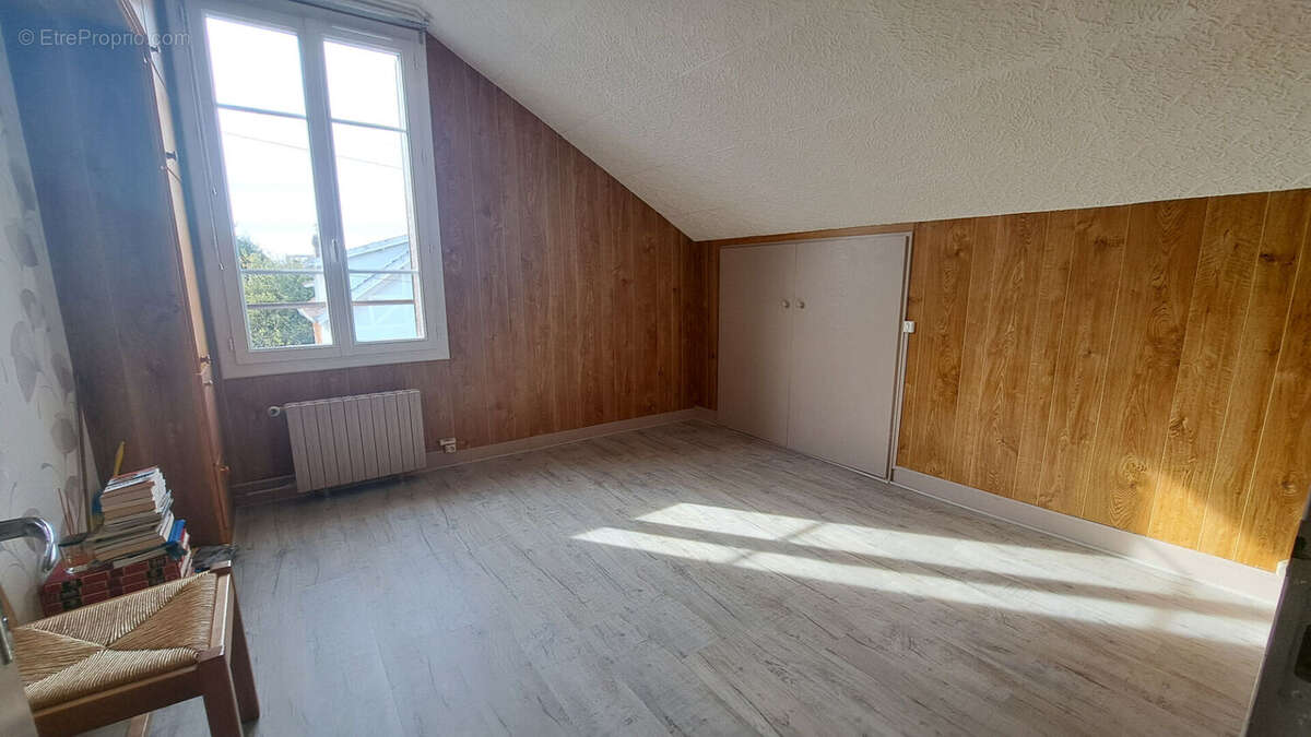 Maison à BEAUMONT-SUR-OISE