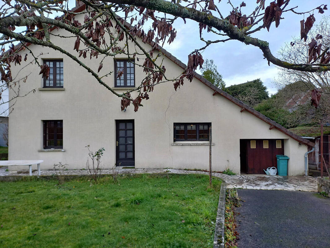 Maison à LA FERTE-BERNARD