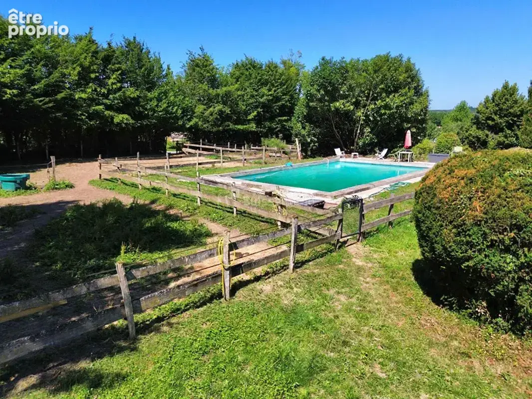 Maison de caractère avec piscine aux portes de Besançon - photo 4