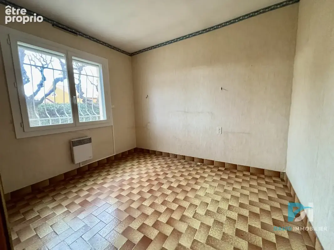 Villa plain-pied vias avec garage - photo 12
