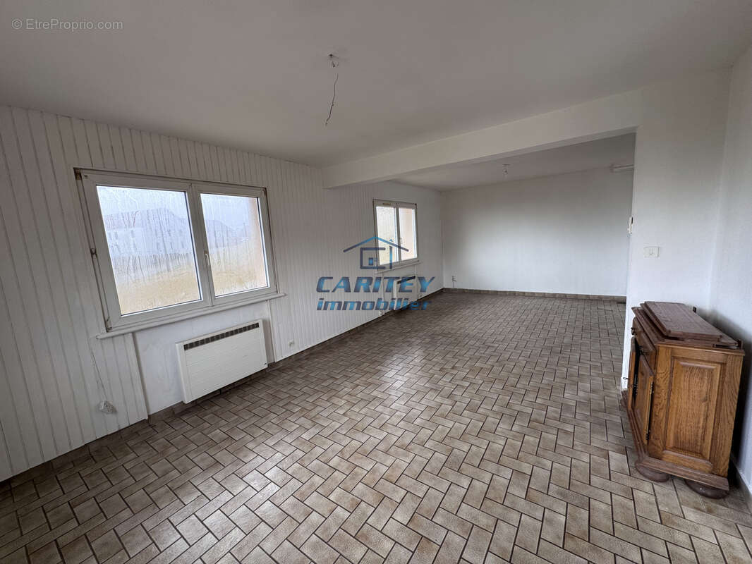 Maison individuelle de 138 m2 située sur un terrain de 2895 m2 sur la commune de BELFAHY - photo 2