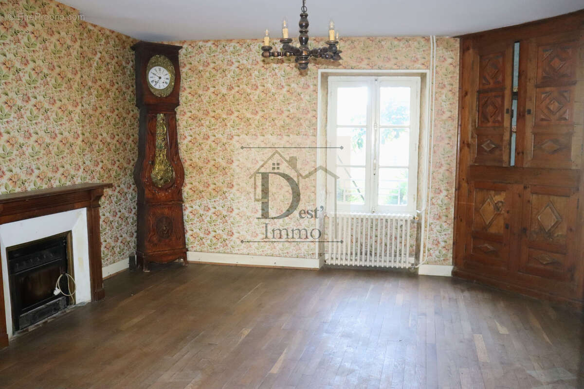 Maison à CHASSENON