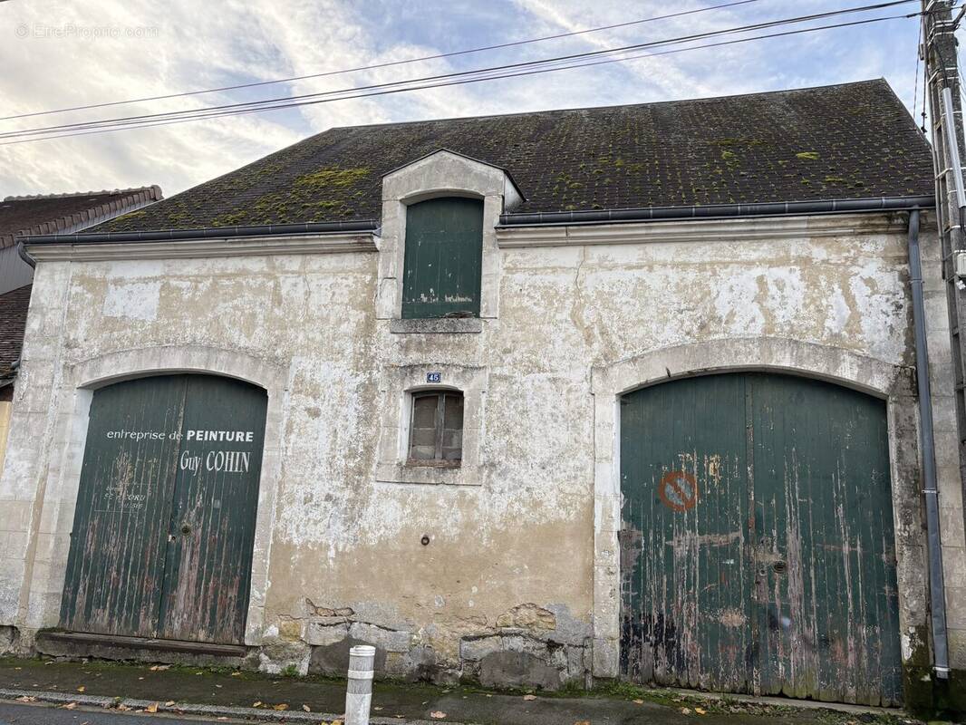 Parking à MAMERS