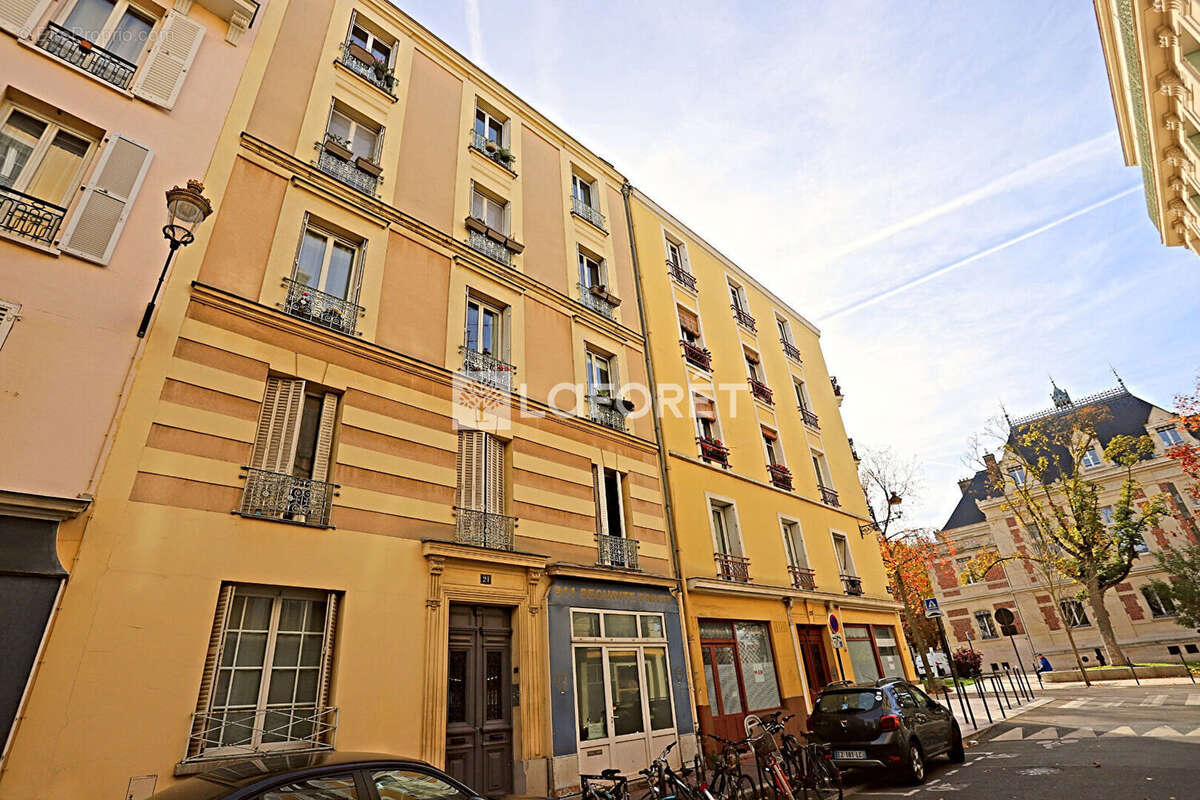 Commerce à MONTROUGE