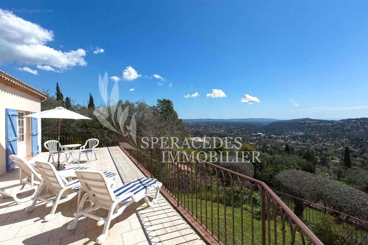 Maison à SPERACEDES