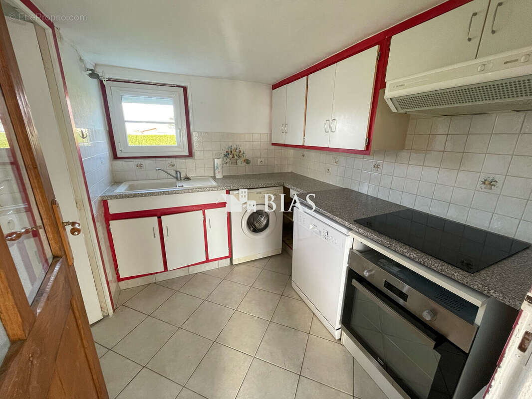 Appartement 121 m² à Bourg-Achard  - photo 6