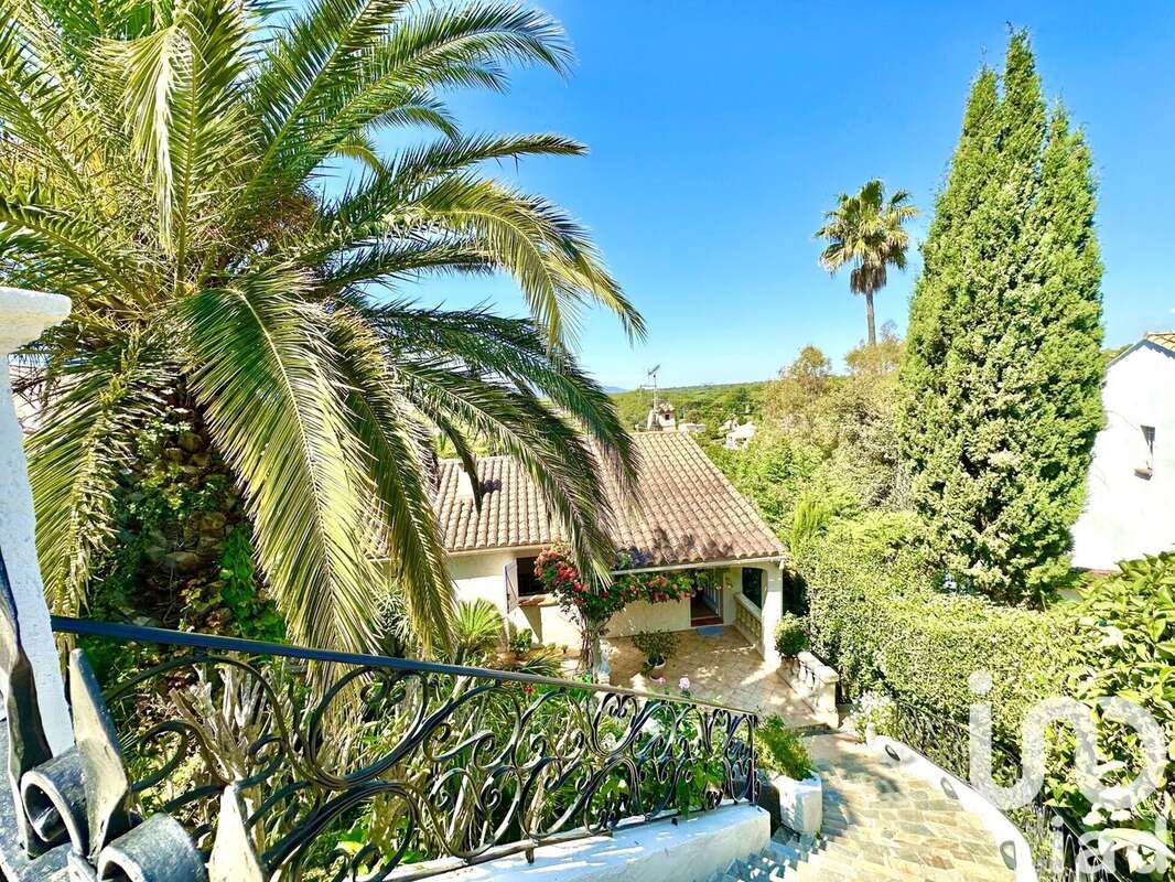 Photo 4 - Maison à SAINT-RAPHAEL