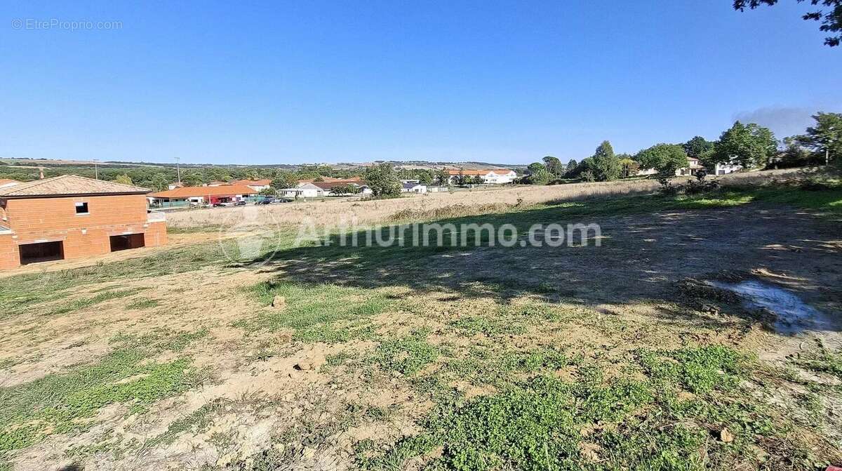 Terrain à GRAGNAGUE