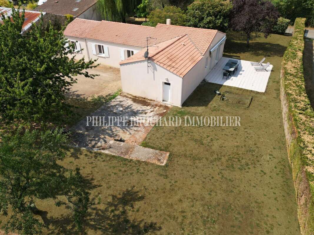 Maison à MAREUIL-SUR-LAY-DISSAIS