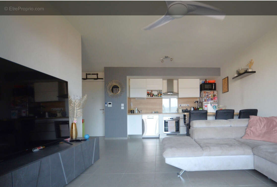 Appartement à FREJUS