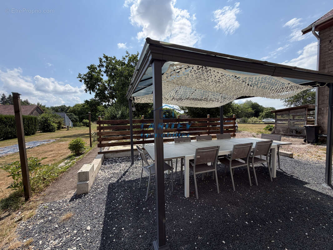 Maison en pierre 112m2 sur terrain de 3044m2 entre lure et melisey - photo 16