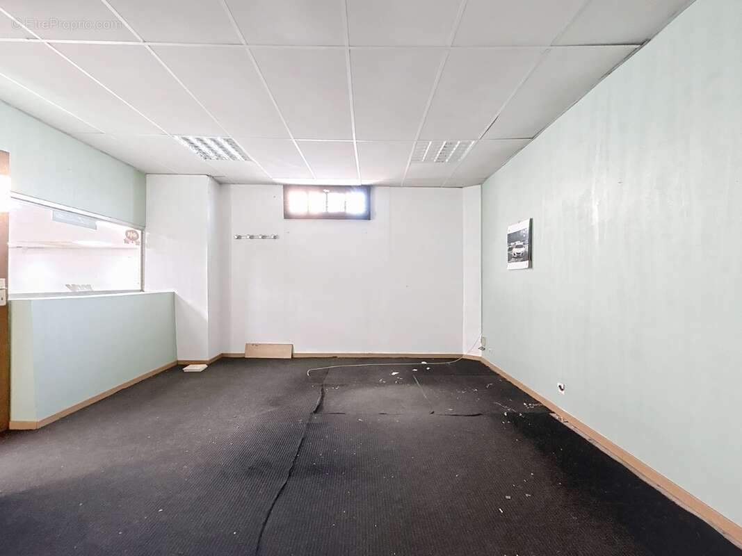 Commerce à MONTELIMAR