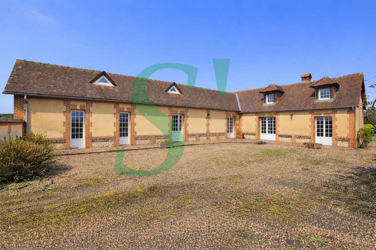 Maison à CHAUMONT-EN-VEXIN
