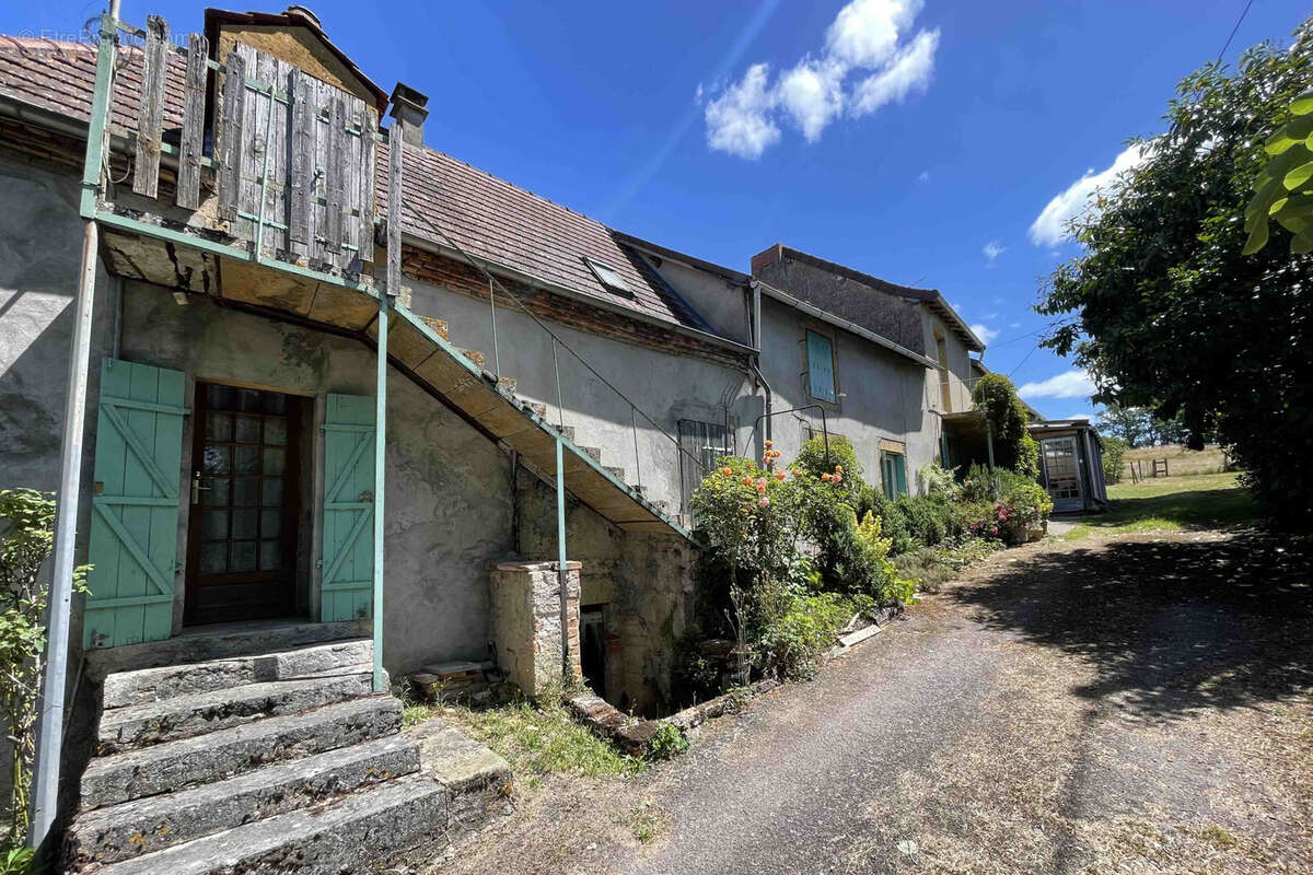 Maison à VINDECY