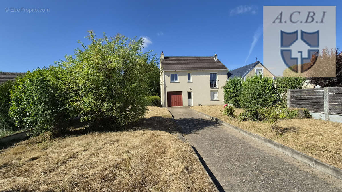 Maison de 89 m2 avec jardin et dépendances   Areines - photo 13