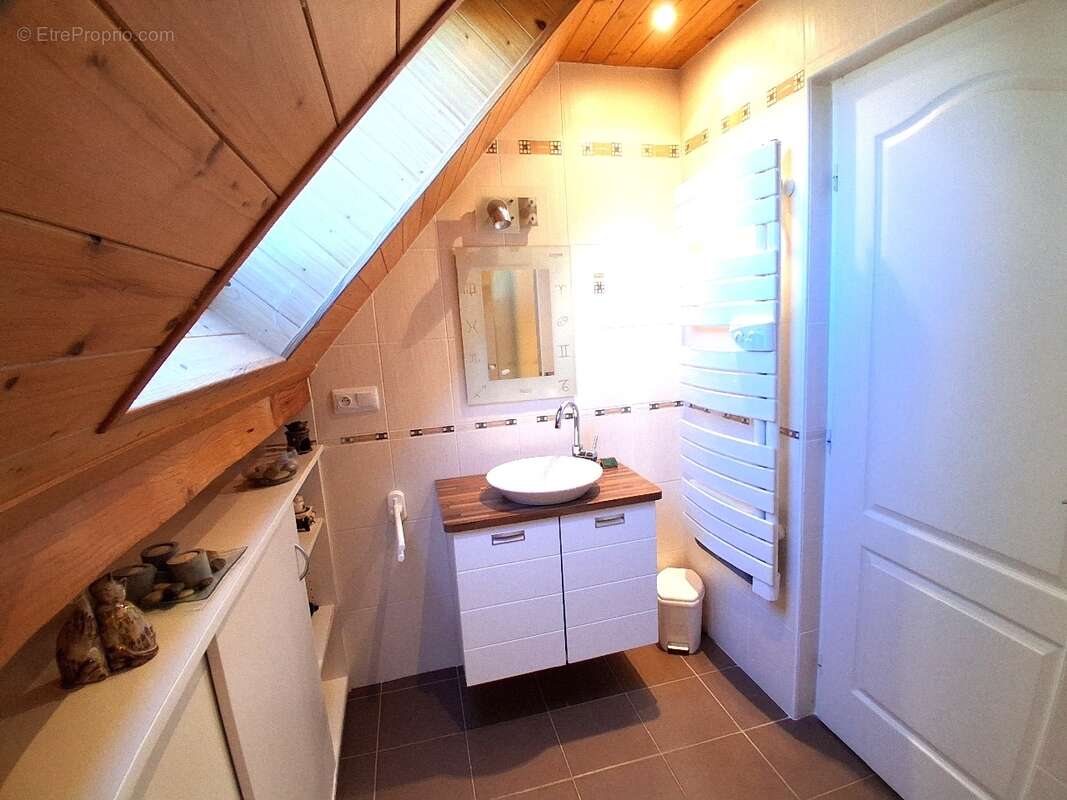 Maison à CHALONVILLARS