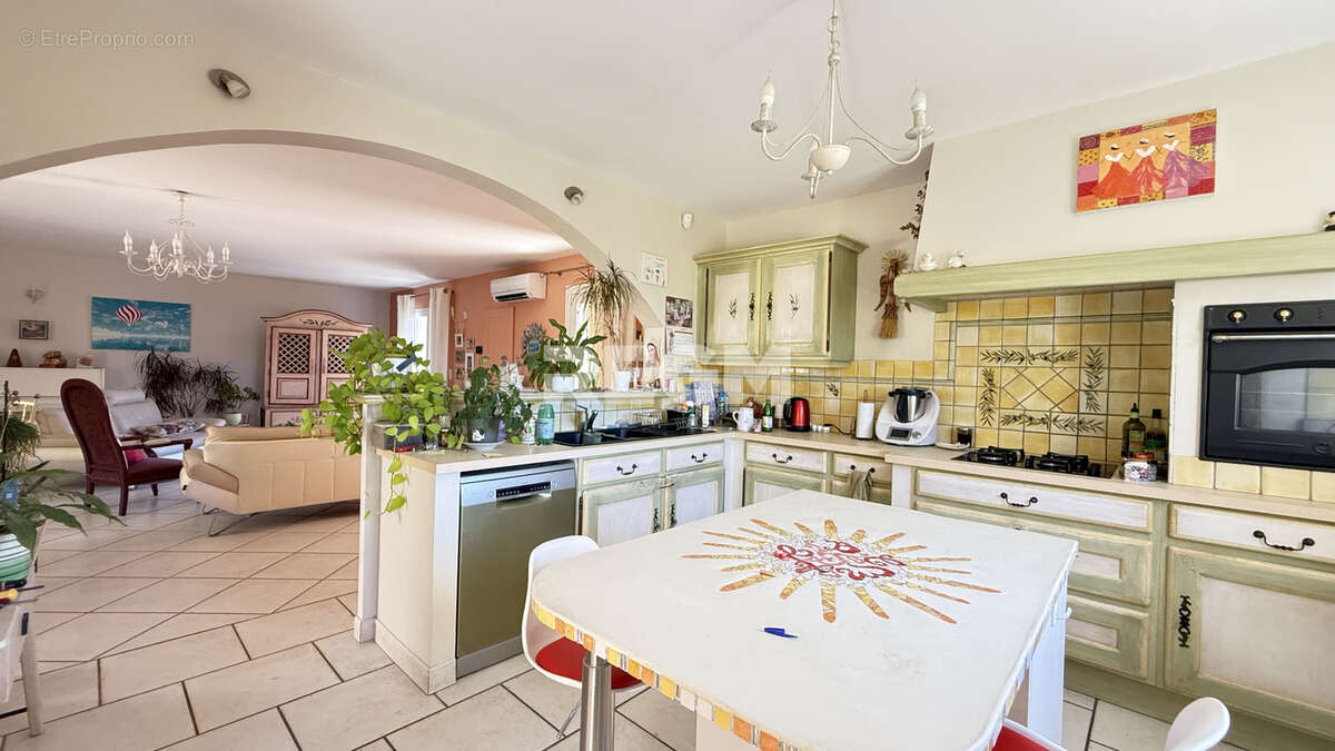 Villa de plain-pied 122 m2 sur parcelle de 1294 M2 - photo 5