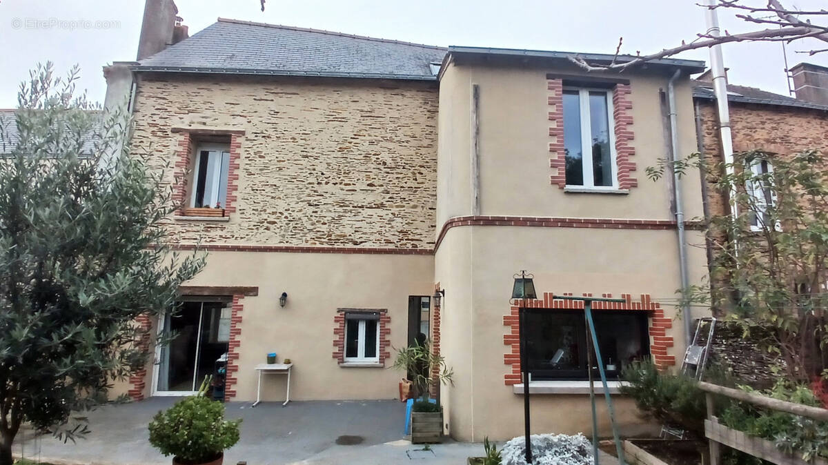 Maison à ARMAILLE