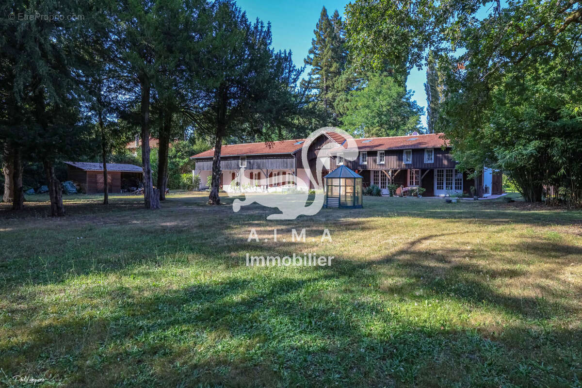 Maison à MIOS